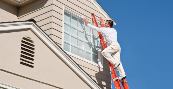 How House Painters Ensure a Flawless Finish for Your Home Renovation