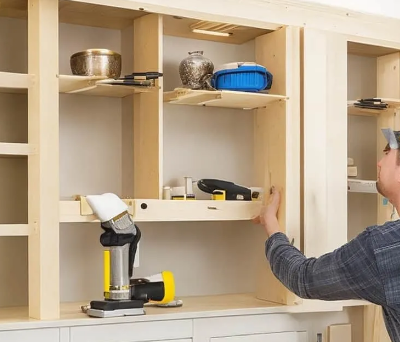 How a Cabinet Lift Makes Installation Easier and Safer